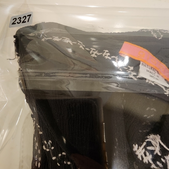 Glam Black 100% Silk Light Weight tunic blouse size 38 - Picture 15 of 15